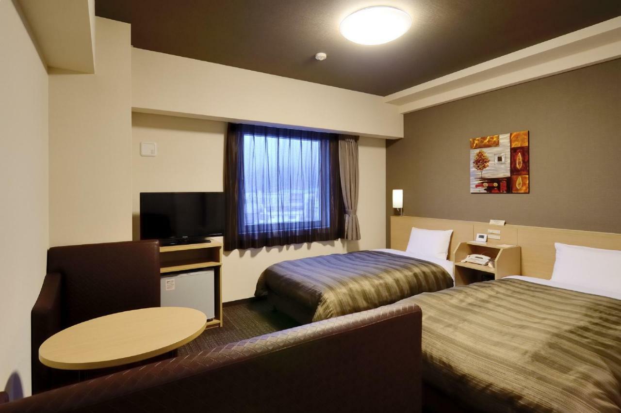 Hotel Route-Inn Nanao Ekihigashi Exteriér fotografie